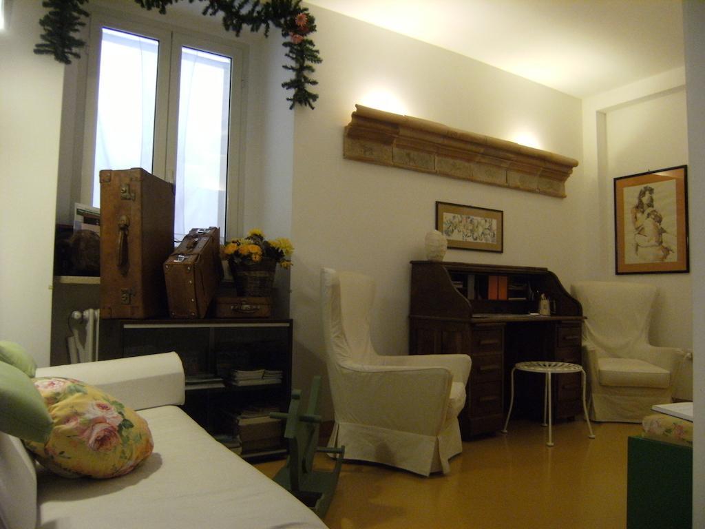 Elizabeth B&B Cagliari Eksteriør bilde